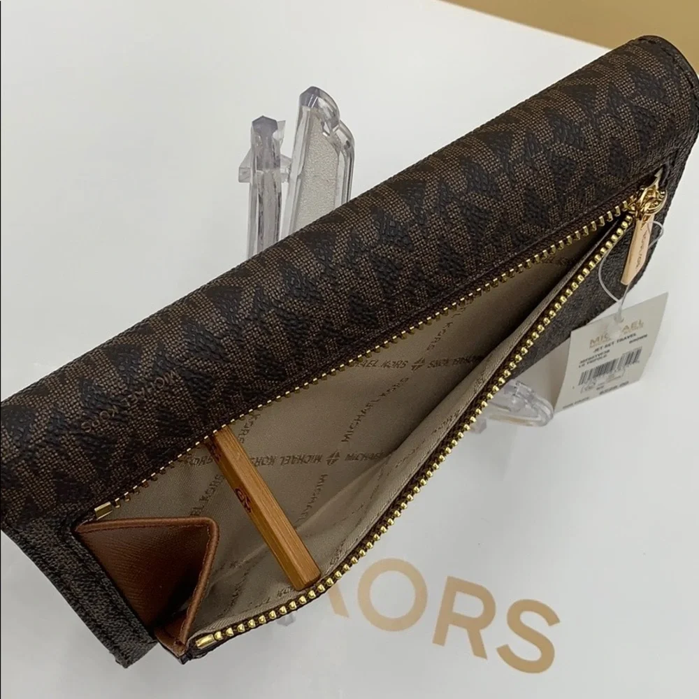 Michael Kors nwt authentic