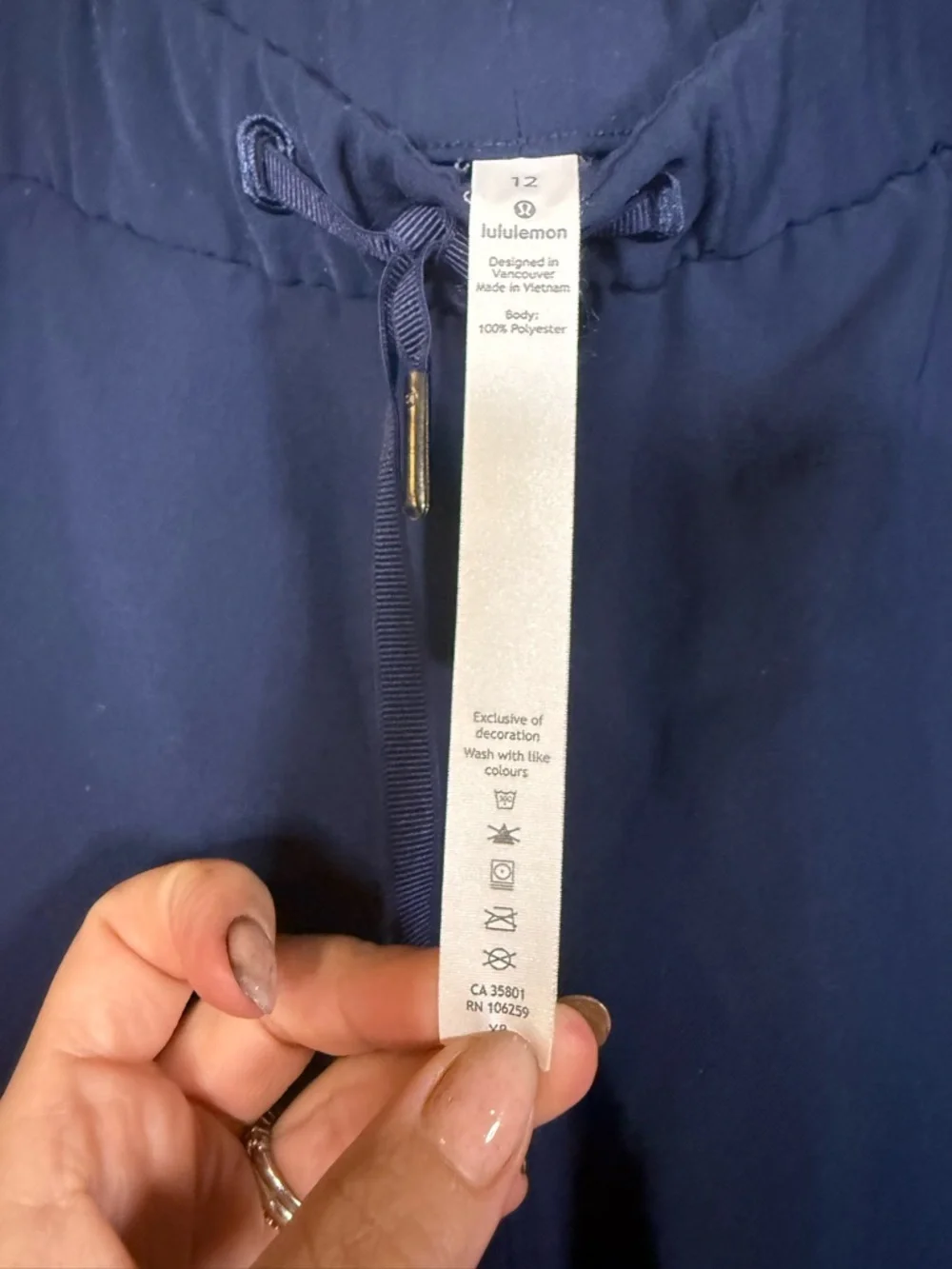lululemon athletica great drawstring