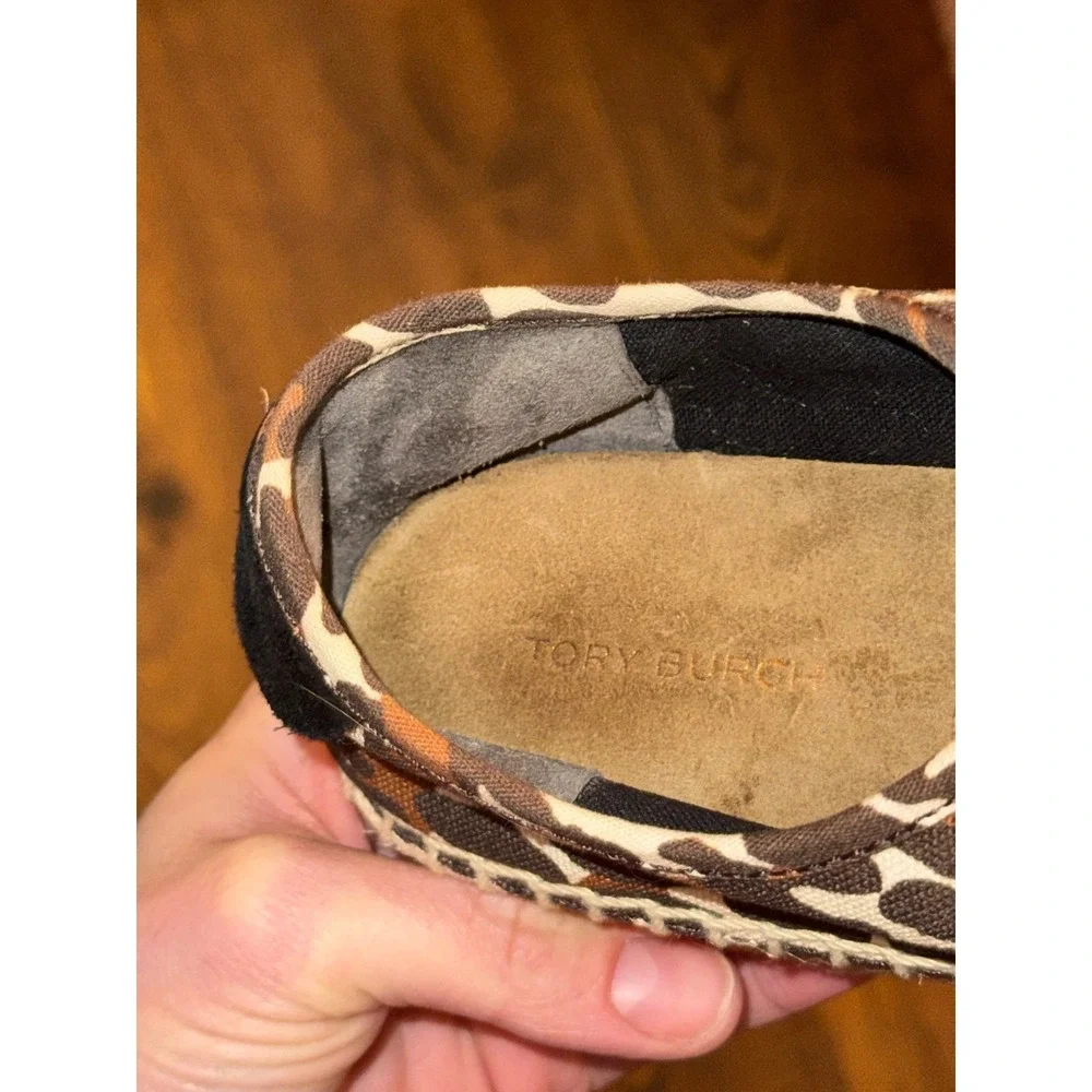 Tory Burch women cushioned laid