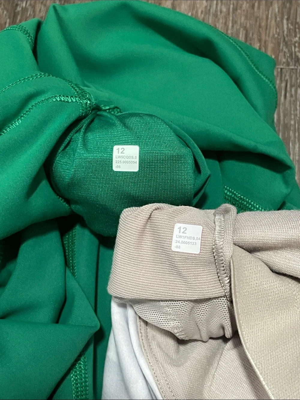 NWOT Lululemon Matching Wunder Train Set. Size 12