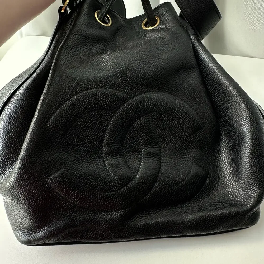 CHANEL major intact