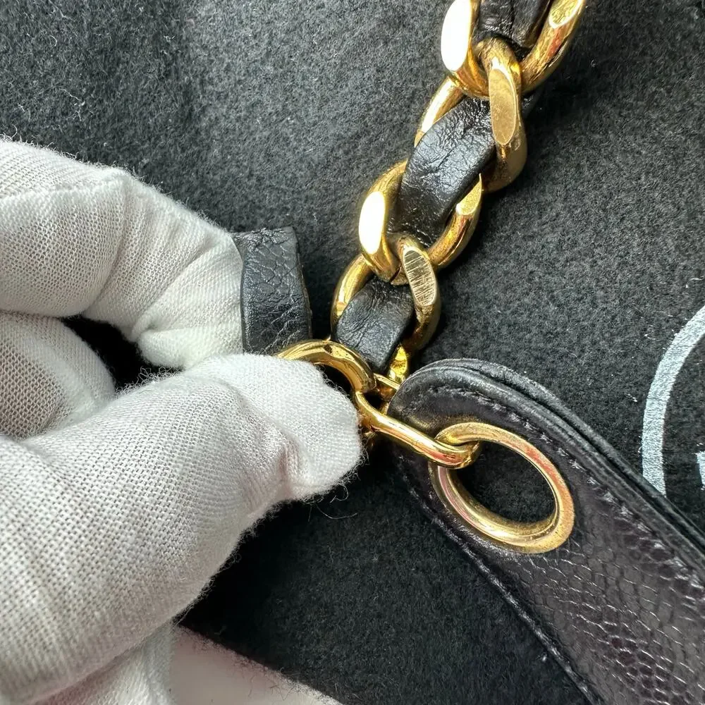 CHANEL straps has