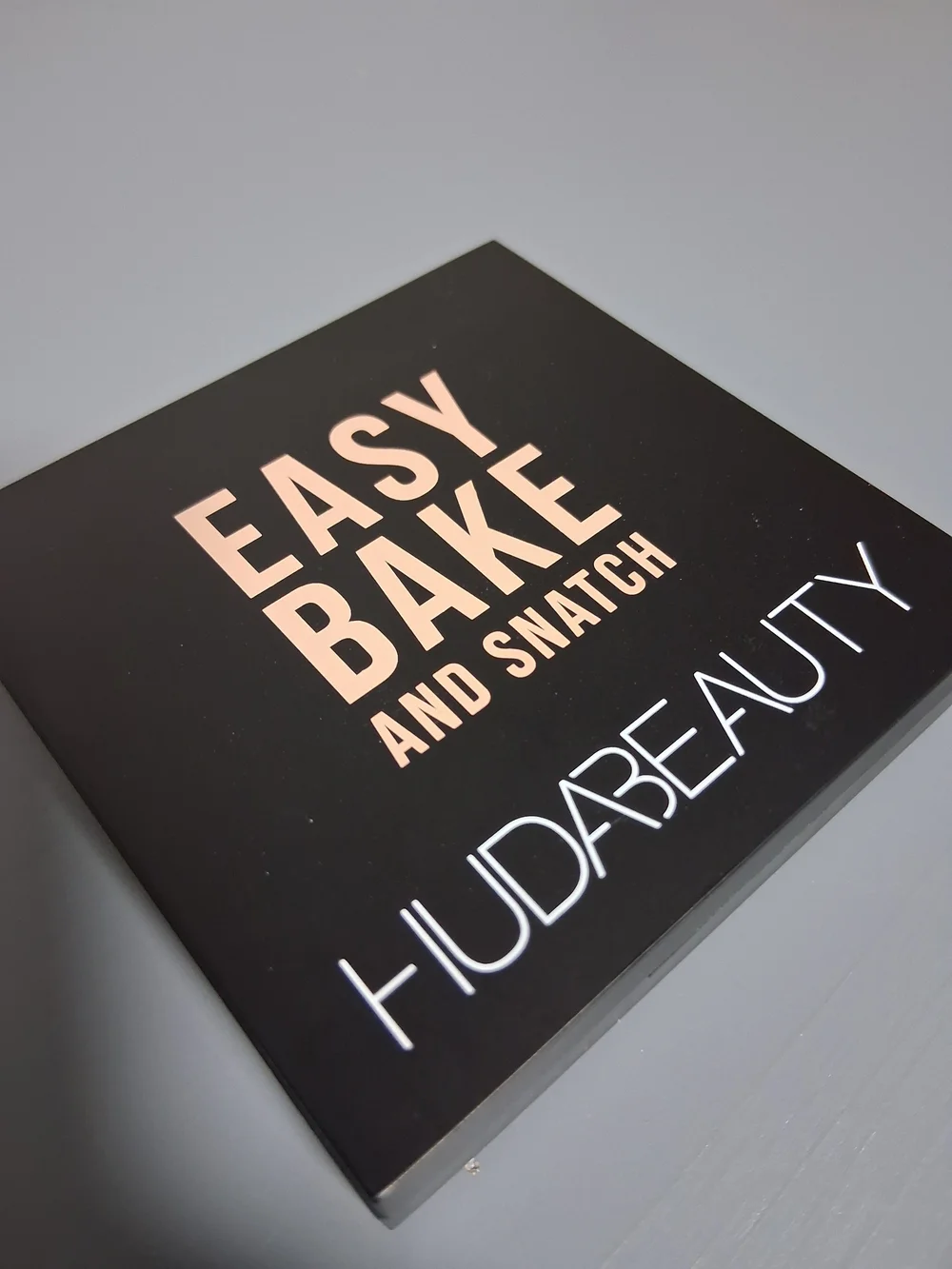 HUDA BEAUTY huda beauty