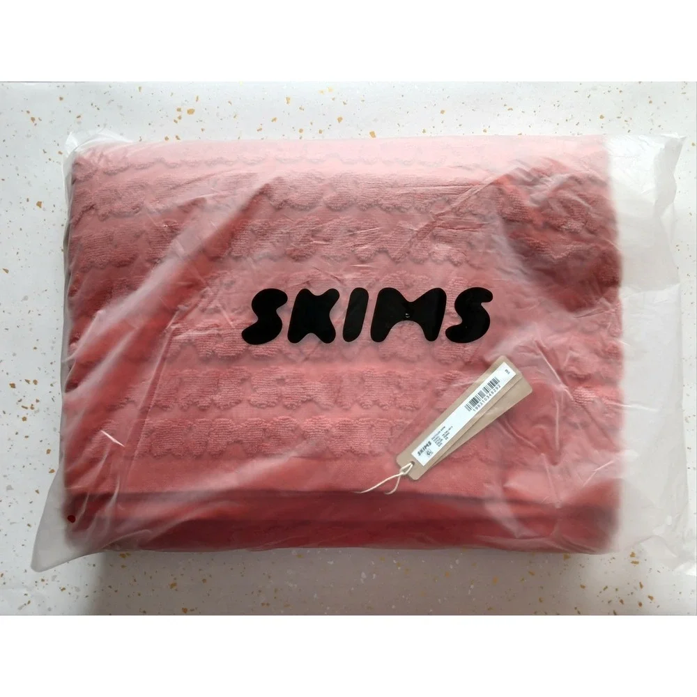 SKIMS this ultra