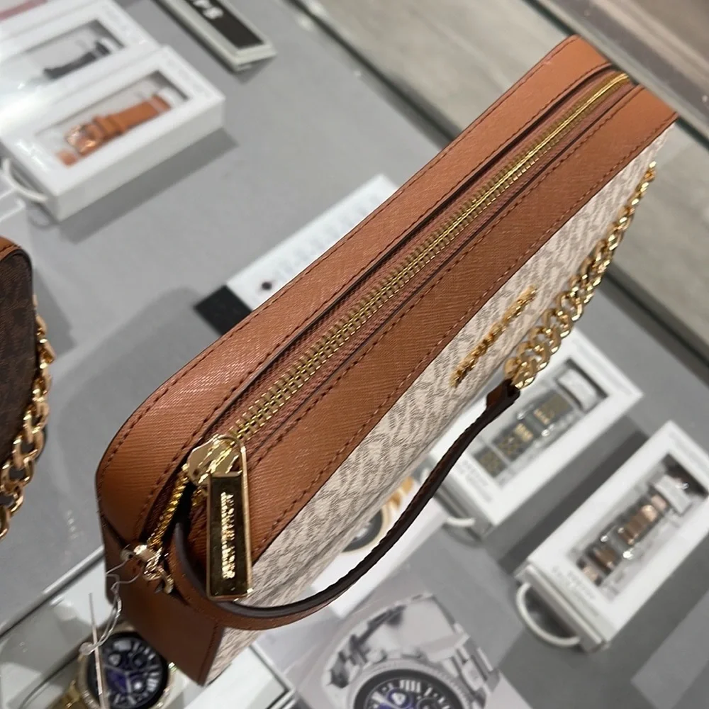 Michael Kors new kors vanilla