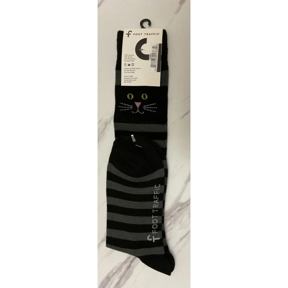 Foot Traffic Womens Striped Cat Face Knee High Socks Shoe Size 4-10 NEW