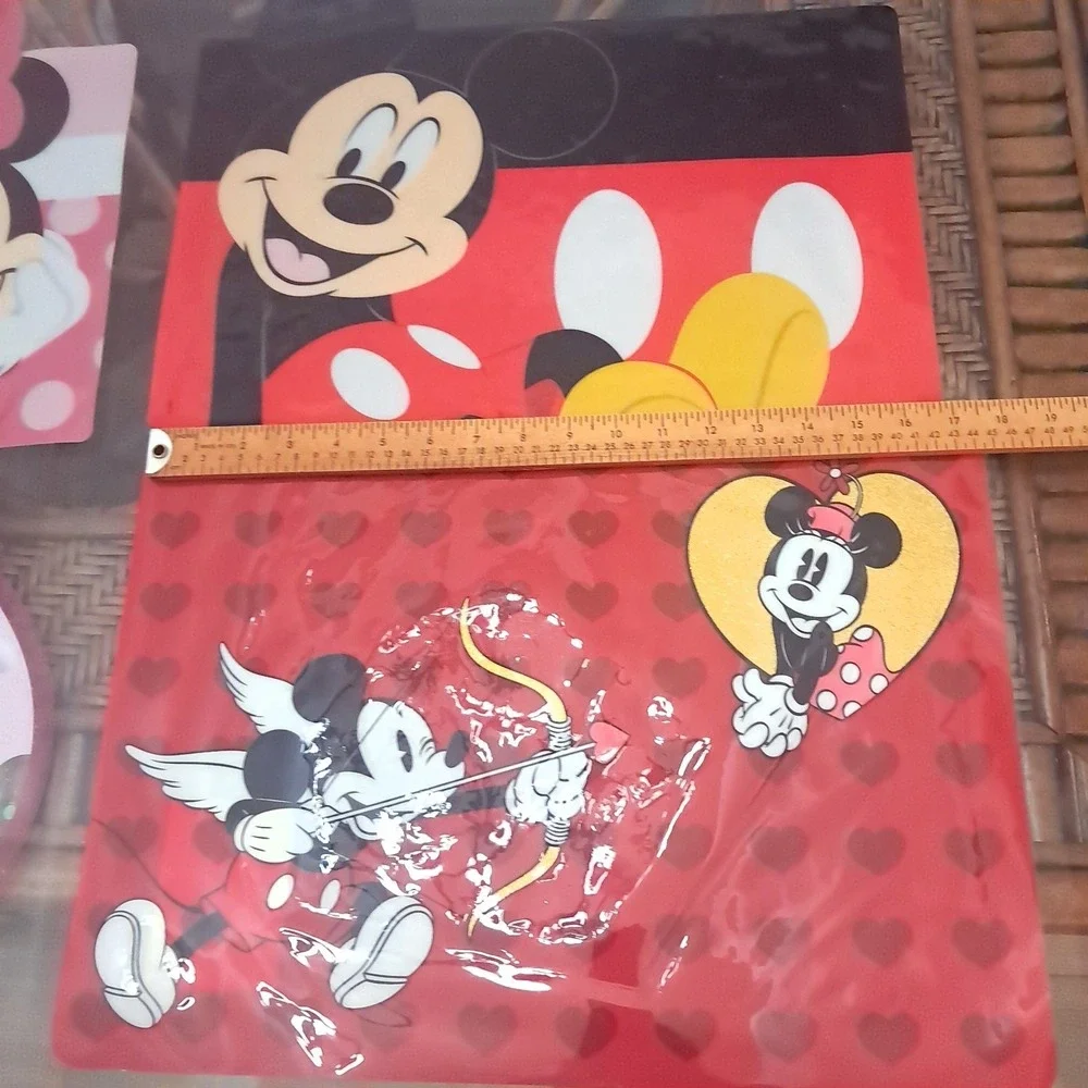 Disney Placemats set 5 Mickey Minnie Valentine's Day Meal Time Fun kids pink red