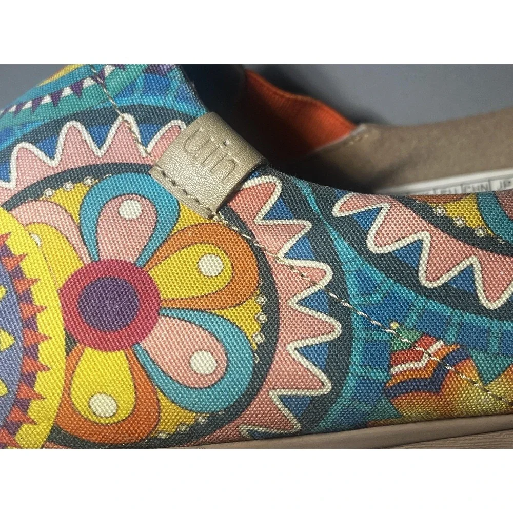 UIN Toledo Shoes Womens Size 10.5 EU 42.5 Art Print Slip On‎ Walking Comfort