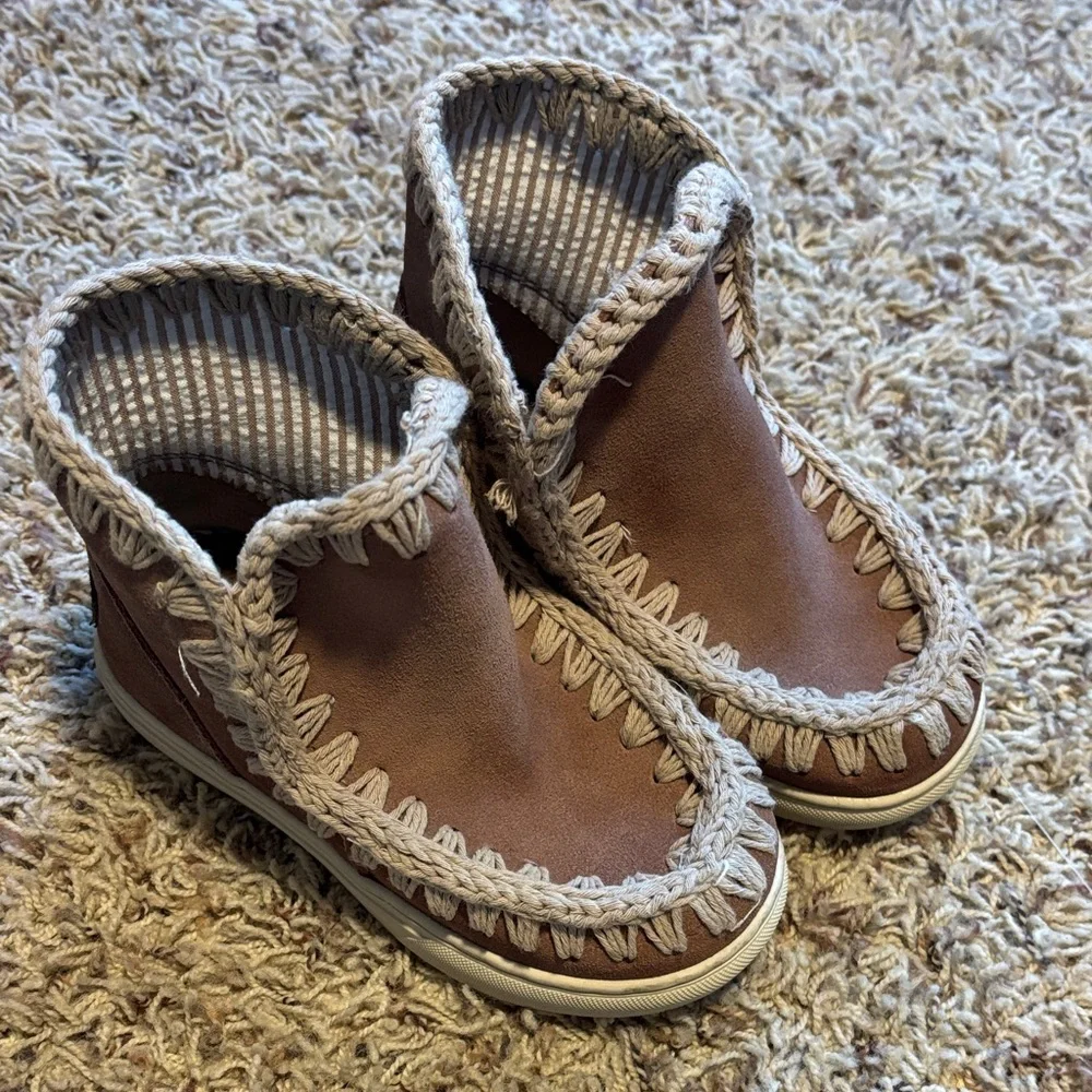 Mou chic moccasins