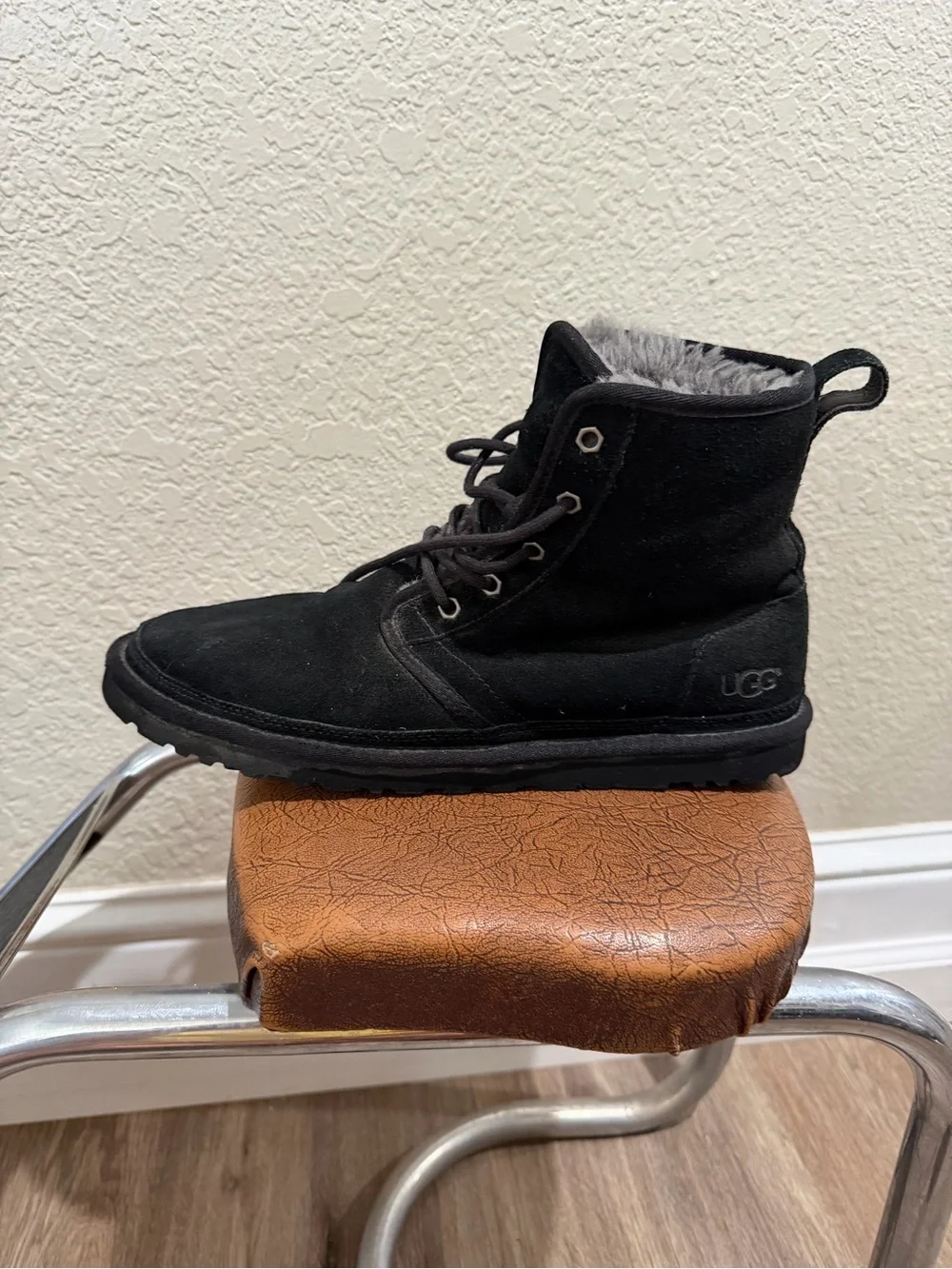 UGG classic chukka