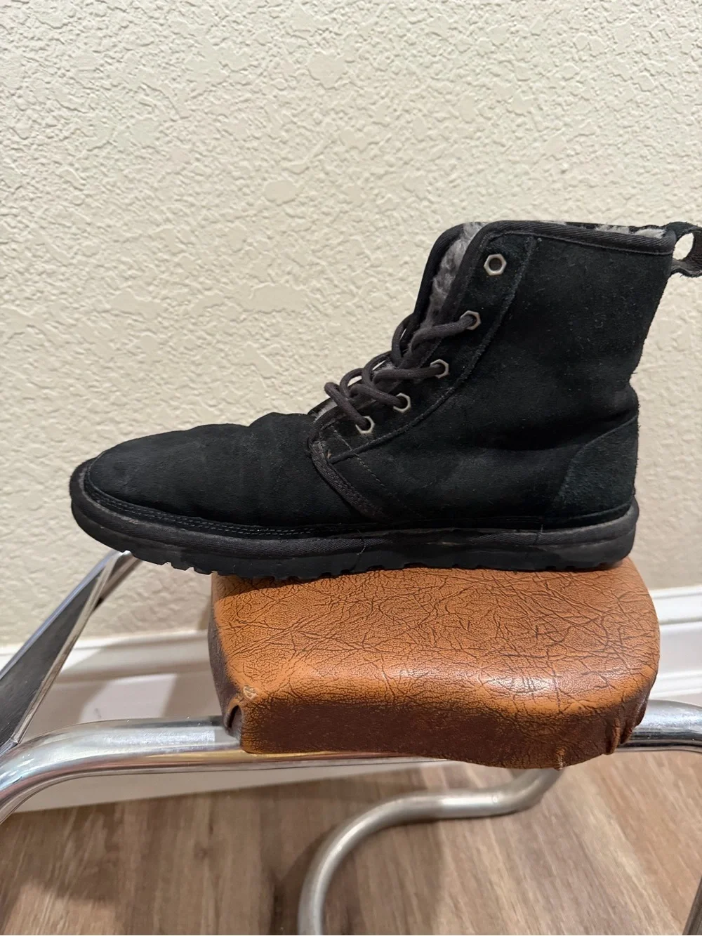 UGG classic chukka