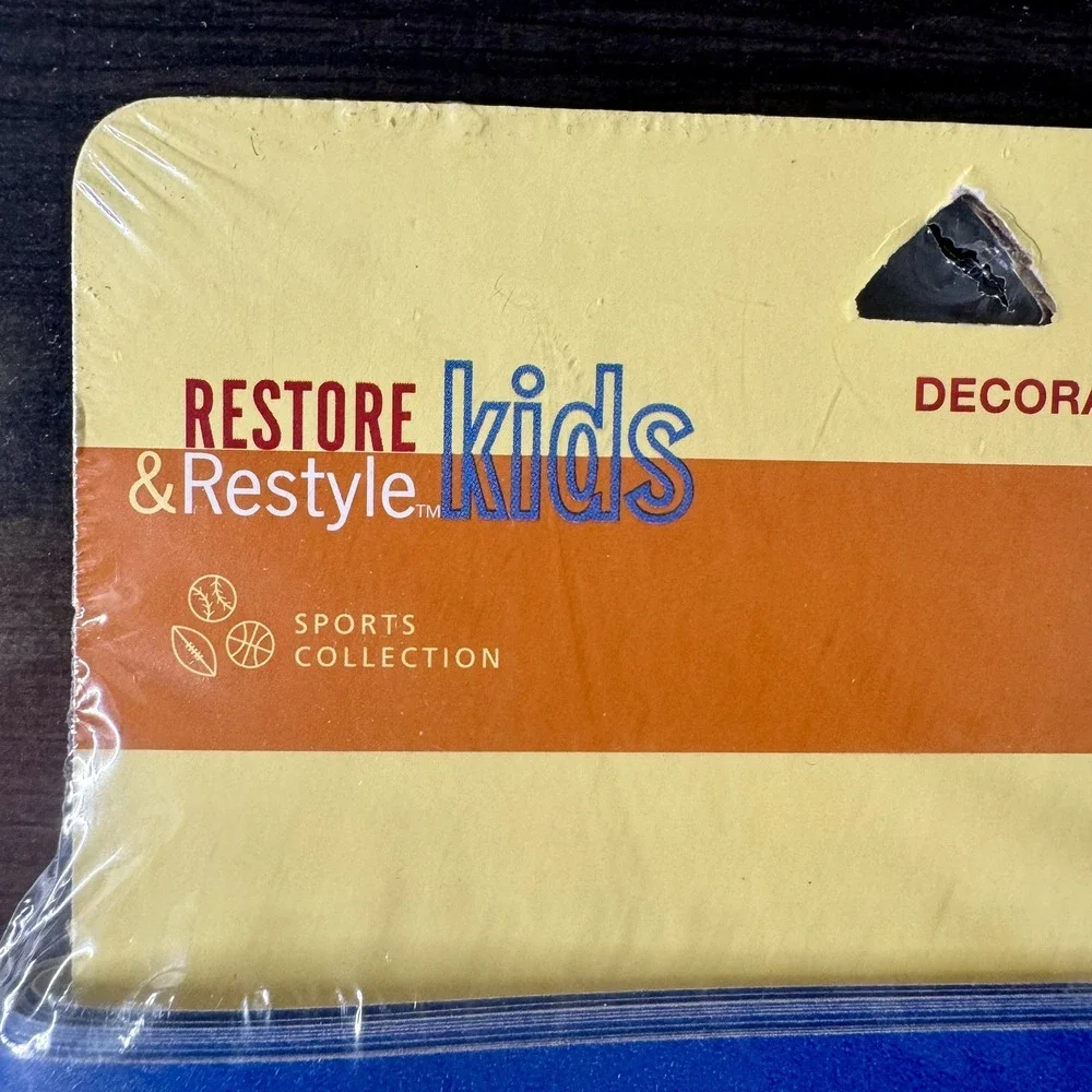 RESTORE & RESTYLE KIDS wallpaper border