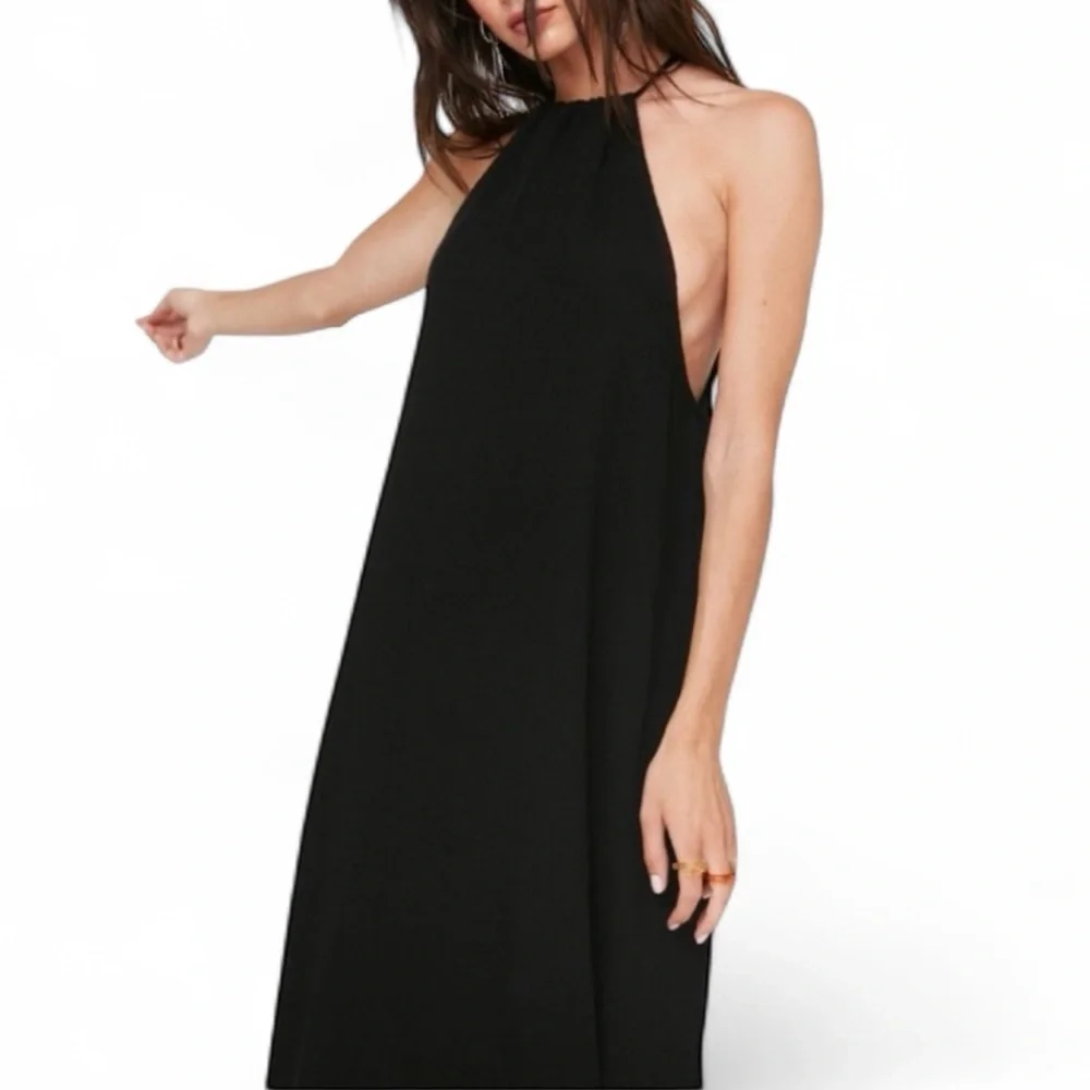 Nasty Gal embrace effortless