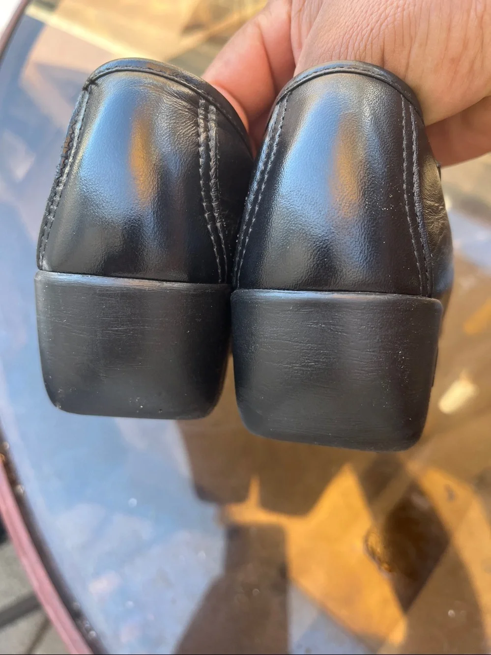 SAS by handcrafted leather