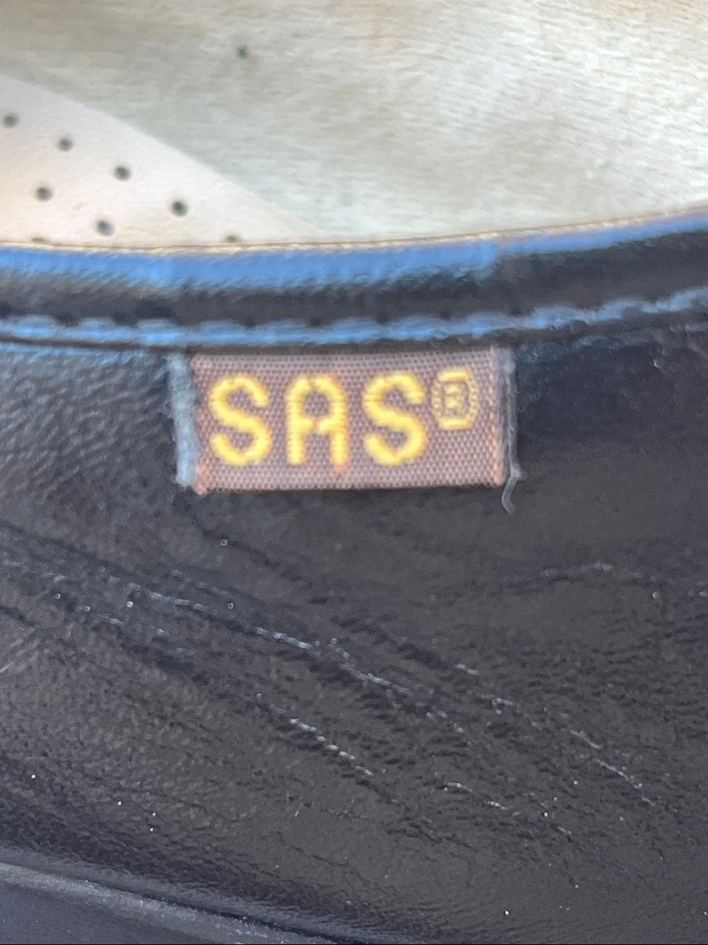 SAS insoles fit