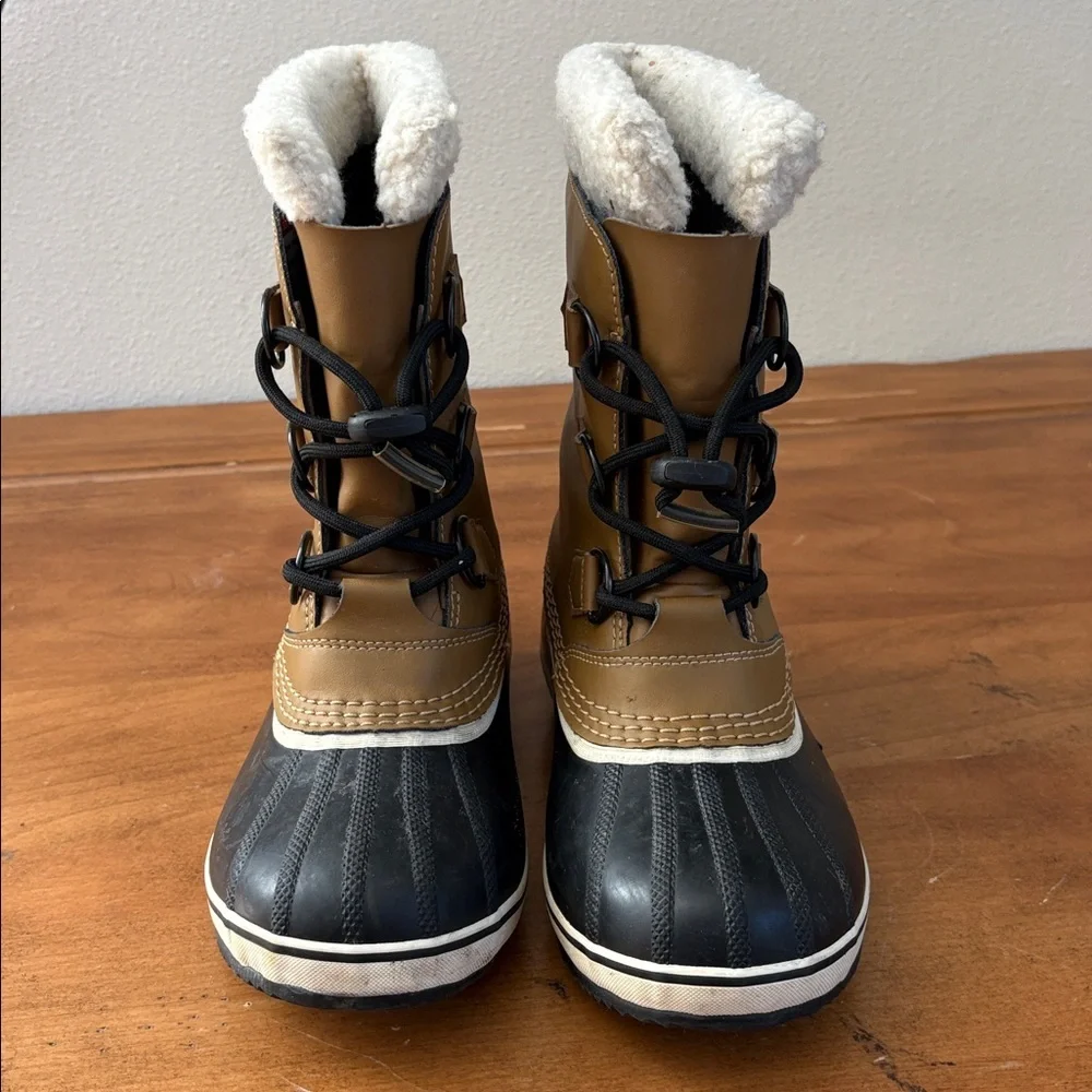 Sorel Brown and Black Insulated Boots Size 3