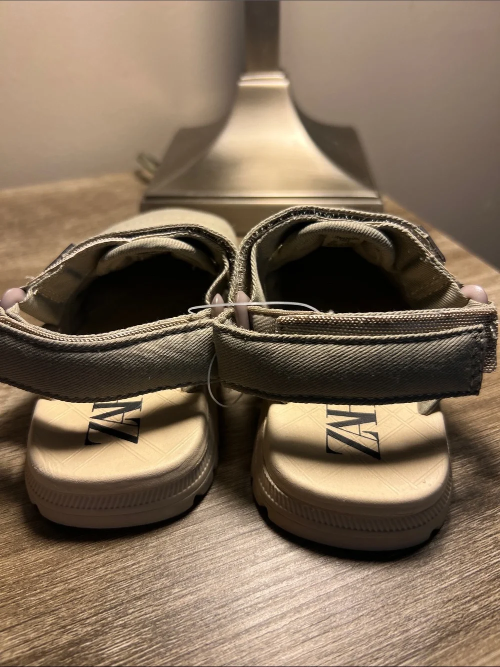 ZARA Kids Quilted Padded Slippers in Light Beige stock (14)