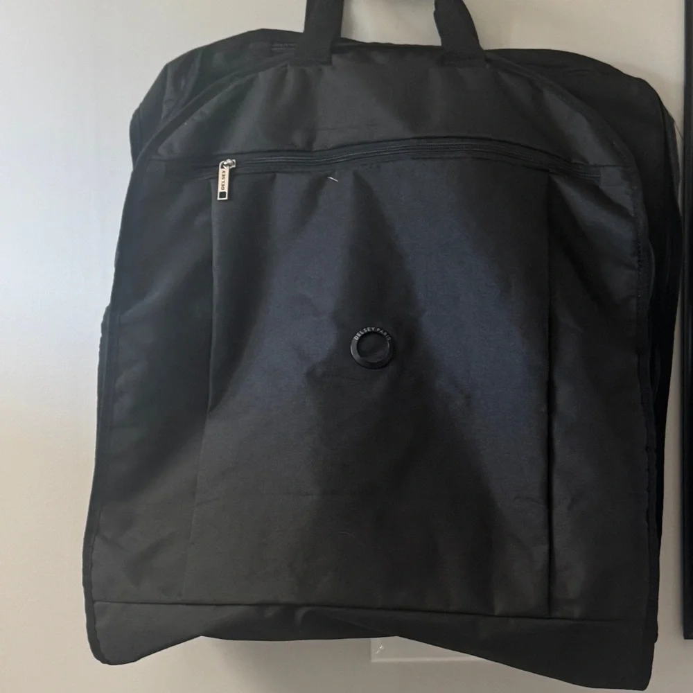 Delsey Paris lightweight durable