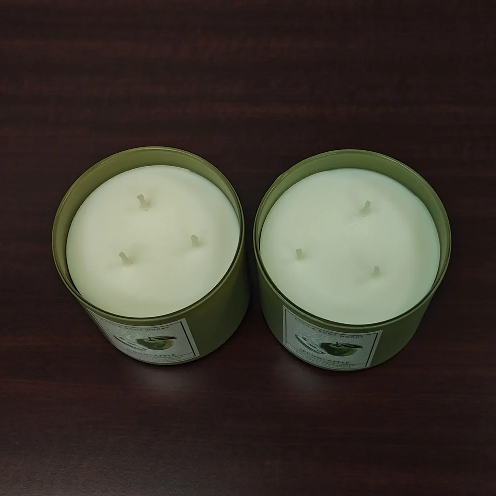 Bath & Body Works White Barn 