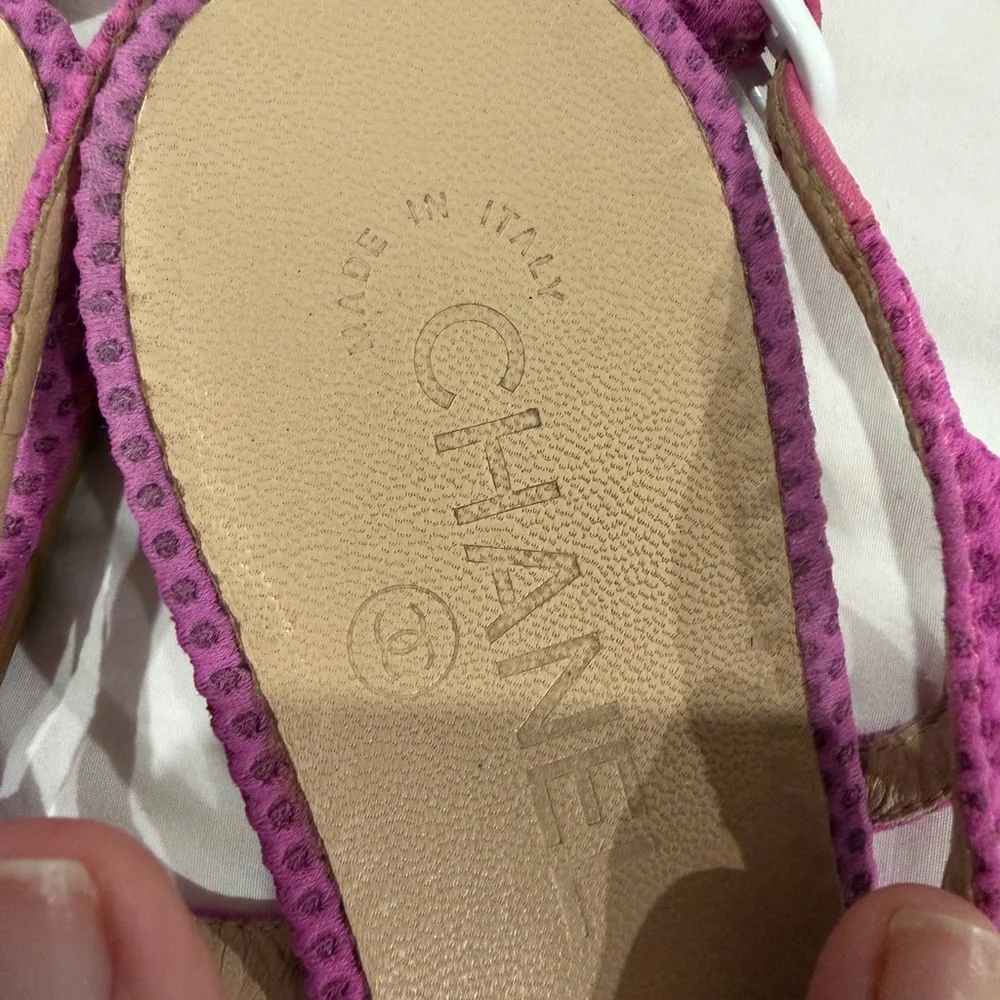 CHANEL wear photos find