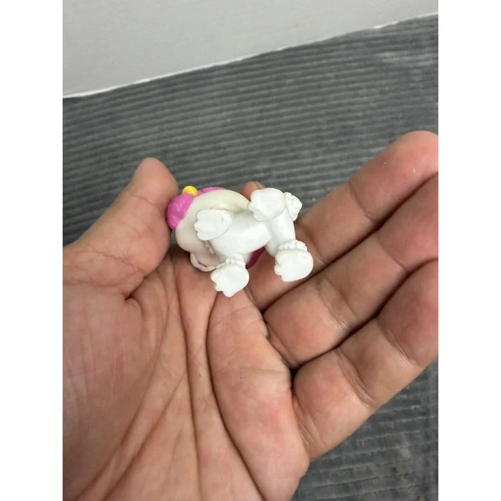 Twice Chic Boutique playing pet child
