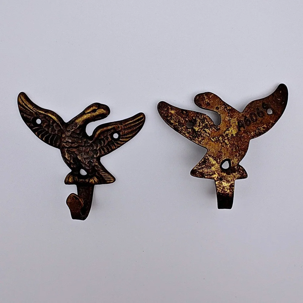 Vintage‎ Brass Eagle Wall Hooks Pair Amerock A6069 Patriotic Coat Hat Hooks