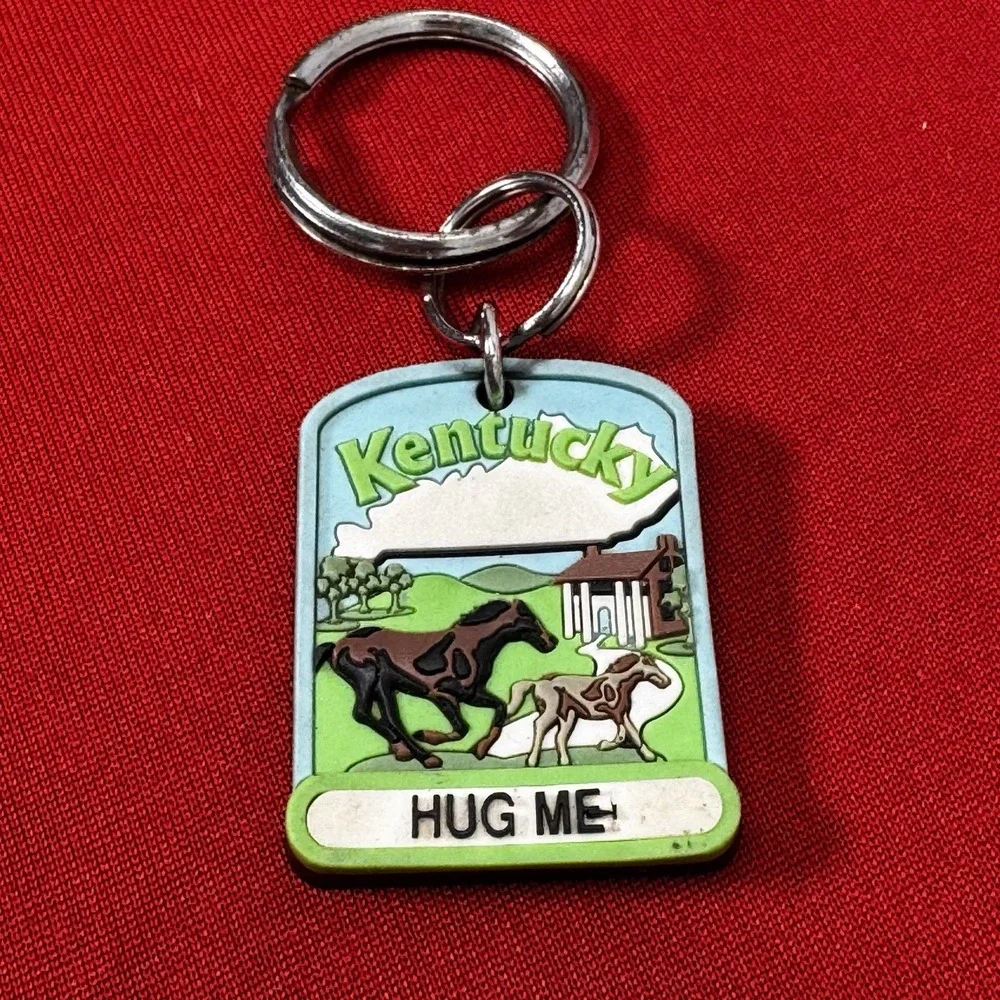 Vintage Kentucky Hug Me Rubber‎ Keychain