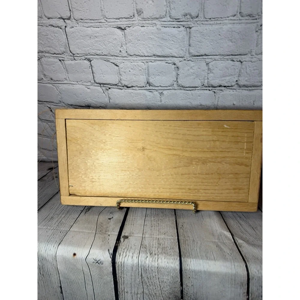 Handmade basket collector