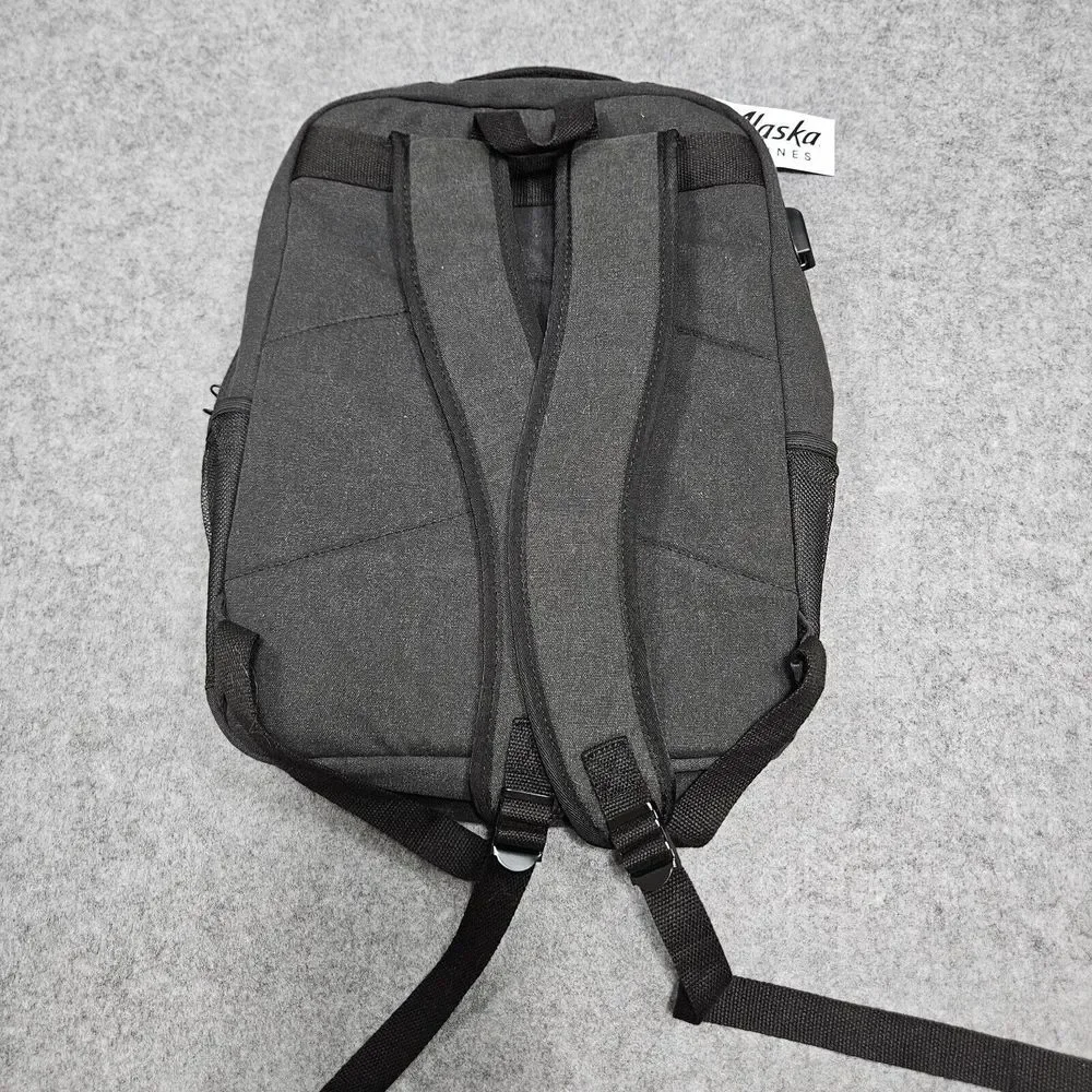 Alaska airlines backpack Bella Russo‎
