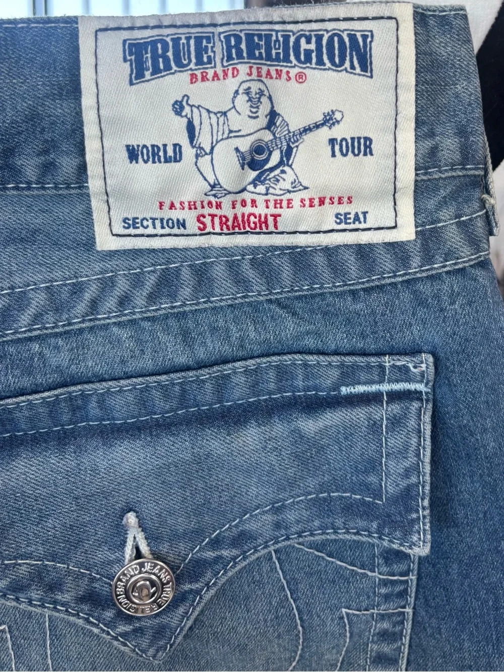 True Religion Men's Medium Blue Washed Relaxed Jeans