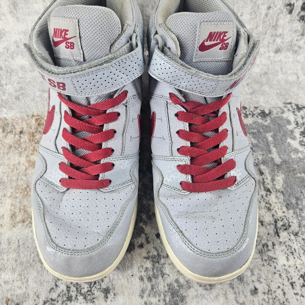 Nike good gently