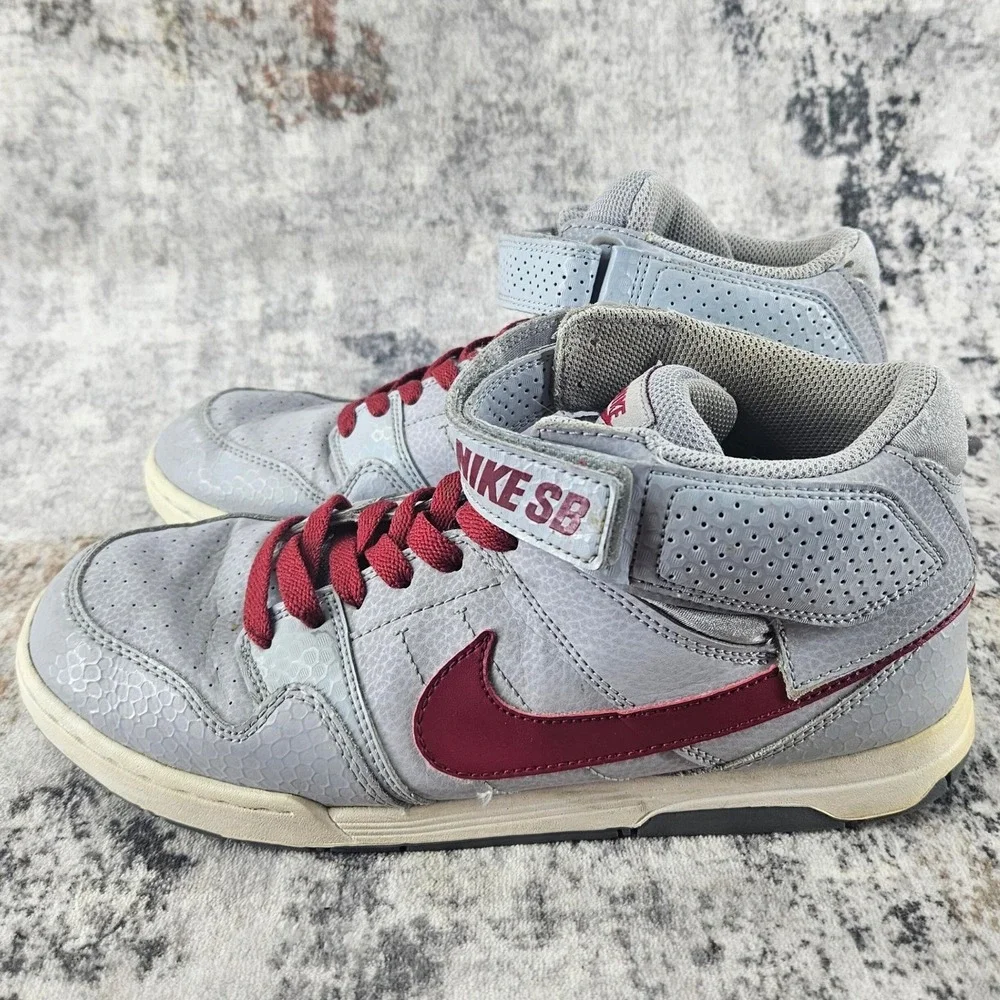 Nike good gently
