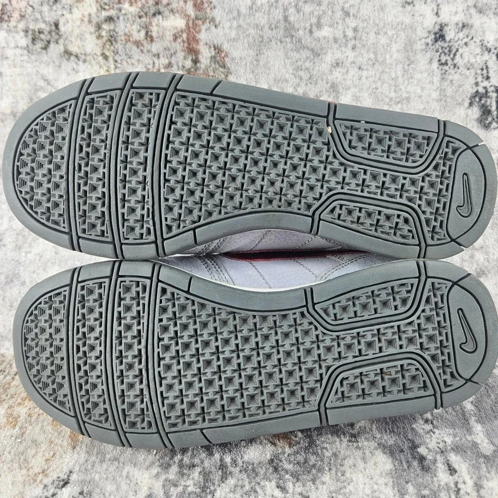Nike good gently
