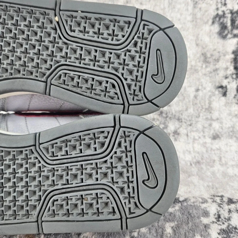 Nike good gently