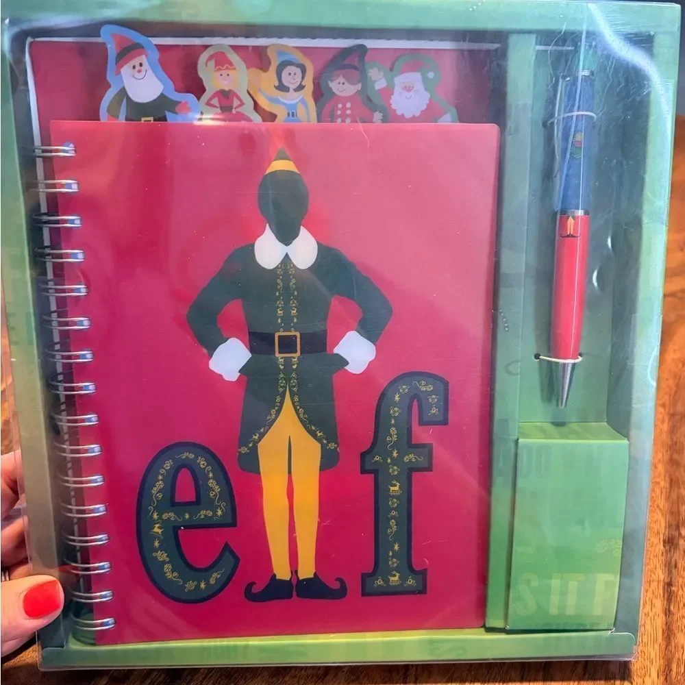 Warner Brothers Elf spiral and pen gift set in gift box