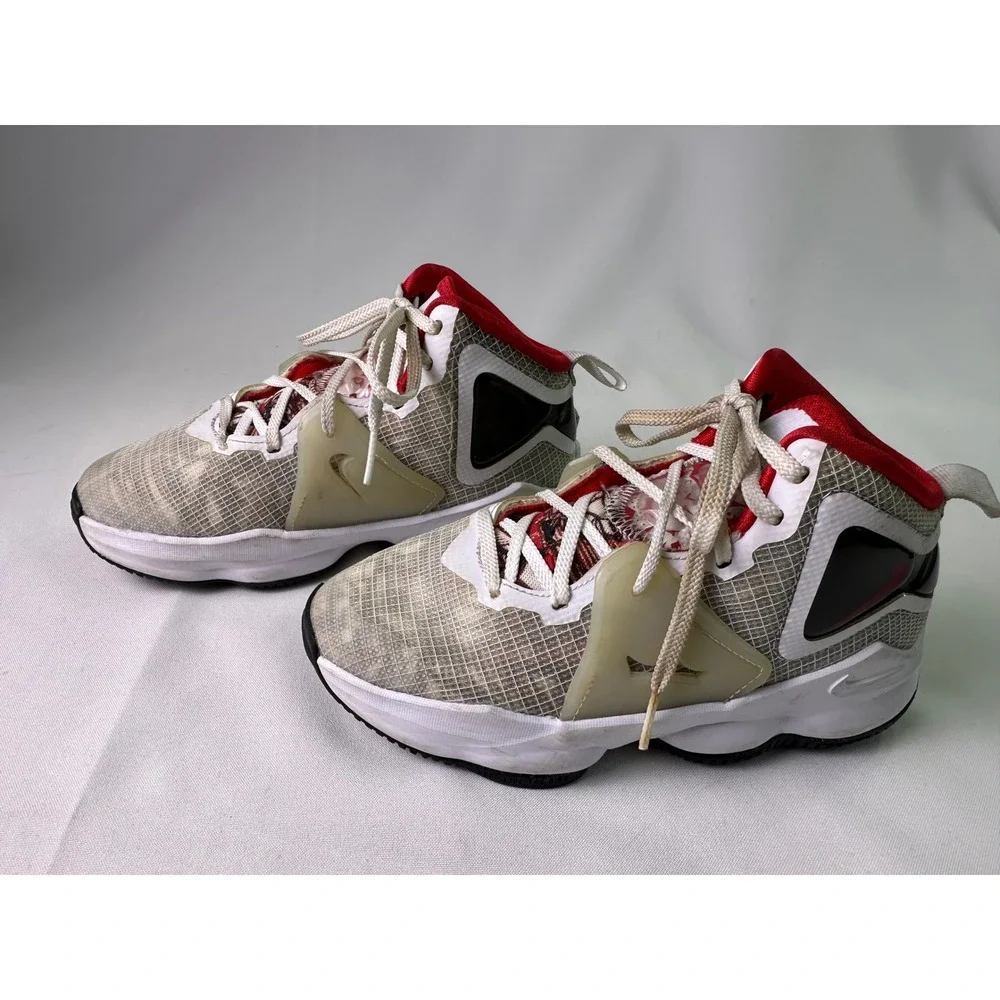 Nike LeBron 19 Sketch PS White Red Black Basketball Shoes‎ DD0421-101 Kids 1.5Y
