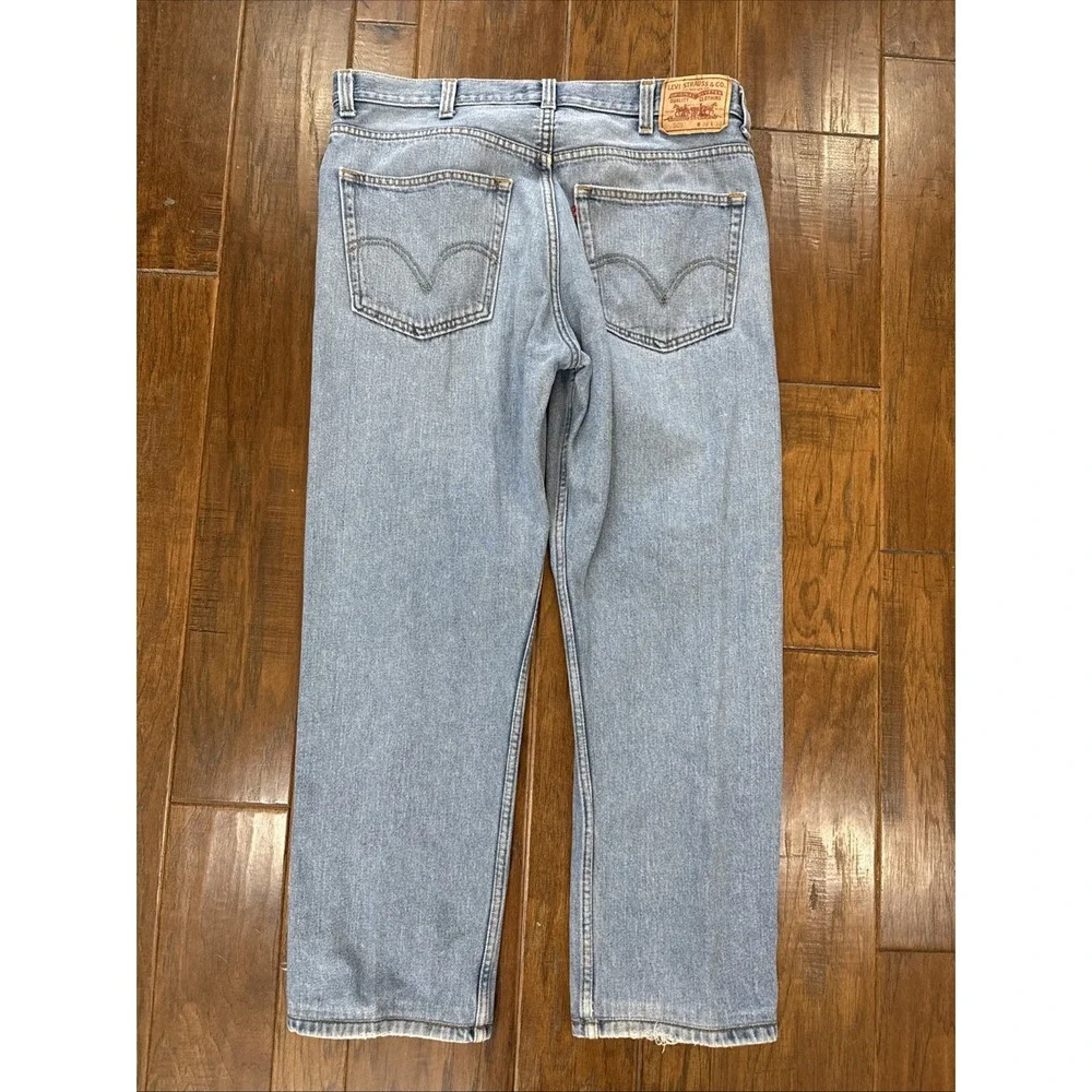 Levis levis 505