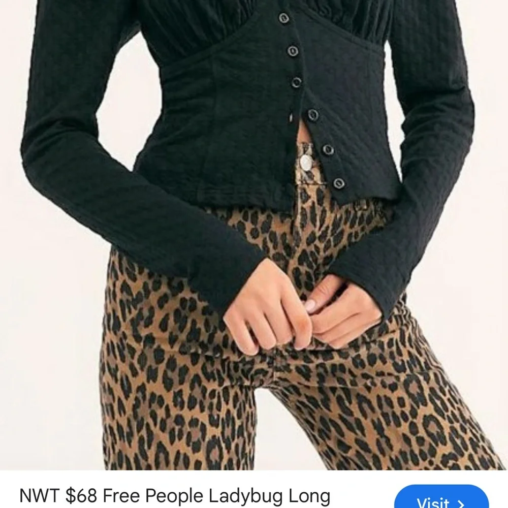 Free People Ladybug Long Sleeve‎ Sweetheart Neck cropped blouse Black small