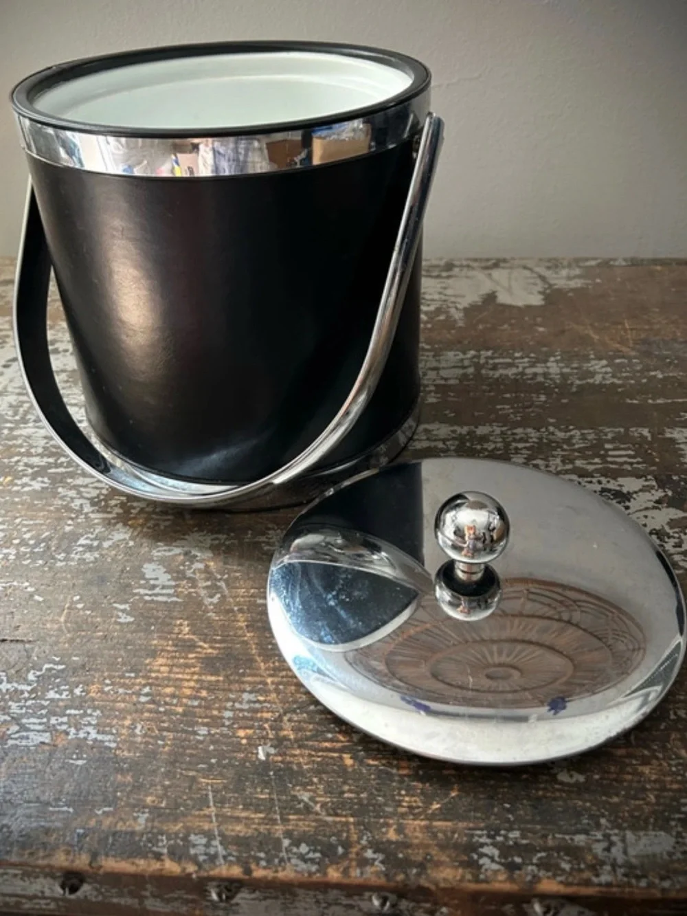Kraftware stylish black