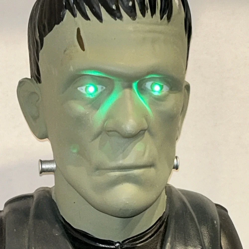 Universal‎ Monsters Frankenstein Animated Halloween Candy Bowl Works Gemmy