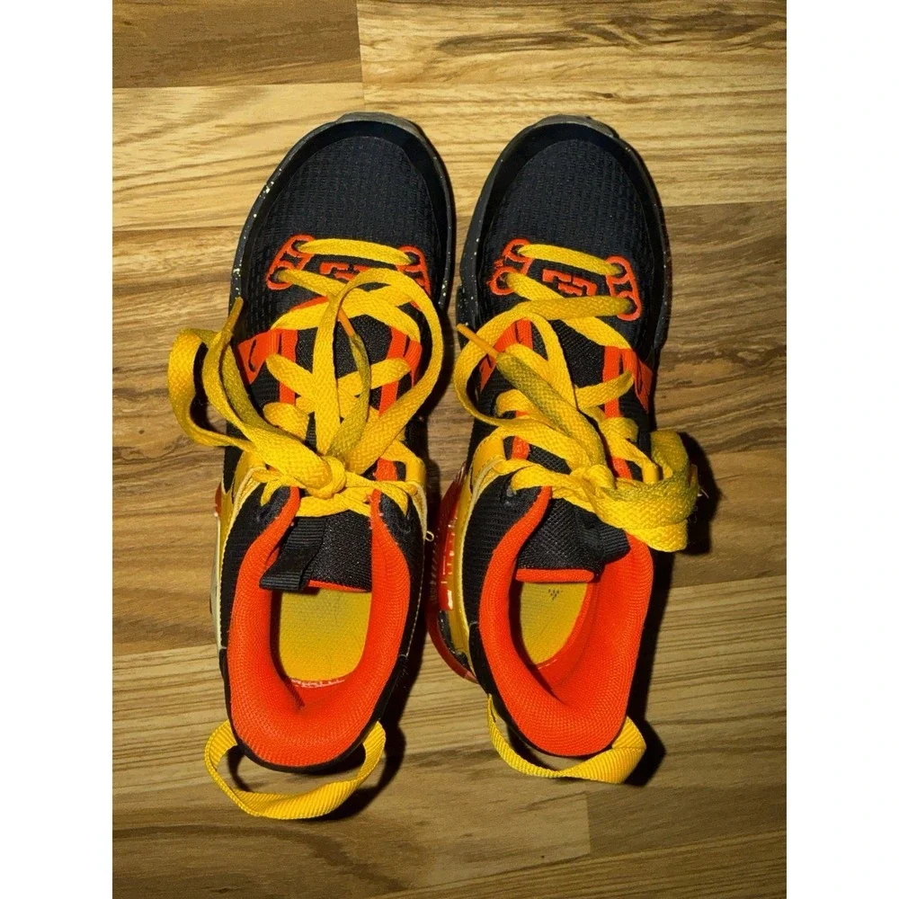 Nike lebron witness