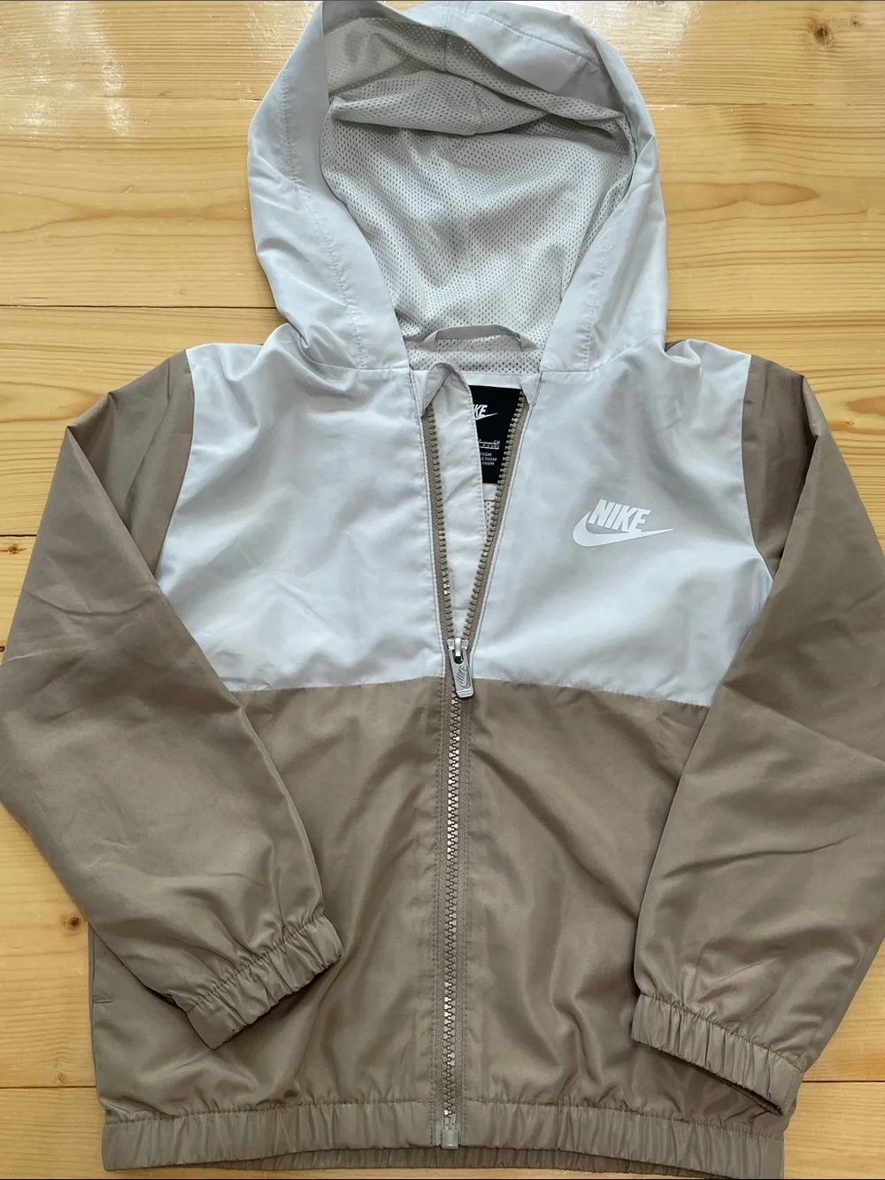 Nike Kids Windrunner Zip Hooded Windbreaker Jacket Colorblock Khaki Gray 4-5 YRS