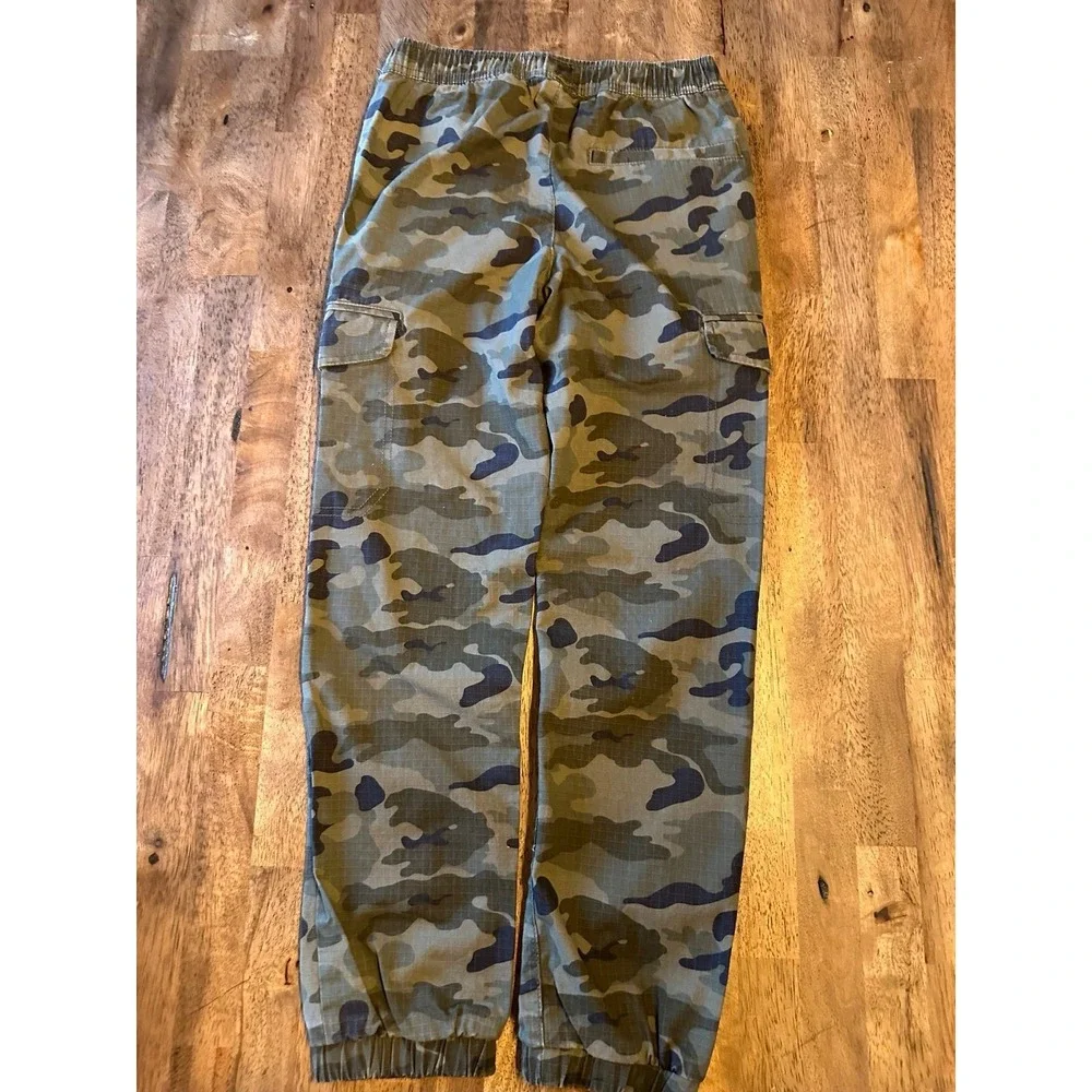 Old navy camo joggers ‎ size 10/12