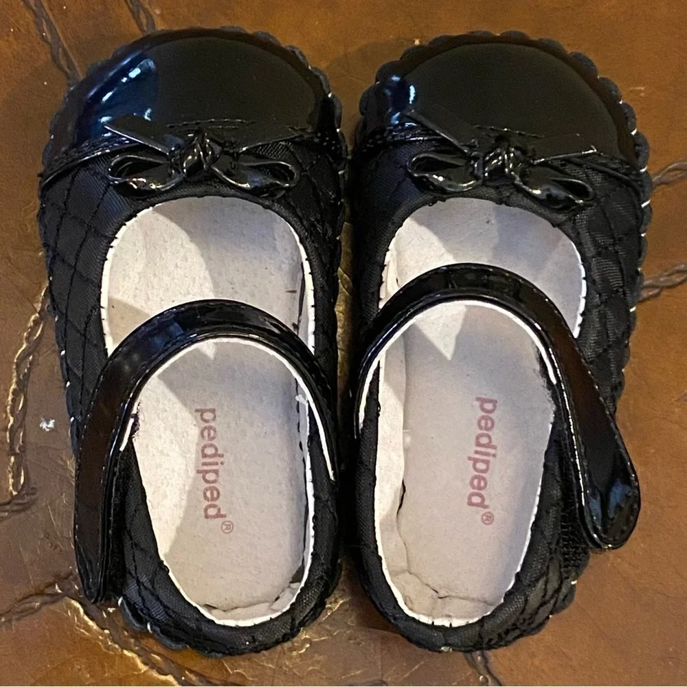 PEDIPED Girls Infant Black Quilt Mary Jane Leather Sole Shoes Size 6-12M