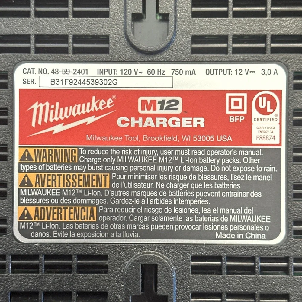 NEW Milwaukee 48-59-2401 M12 12V Lithium Ion Battery Charger 12 Volt