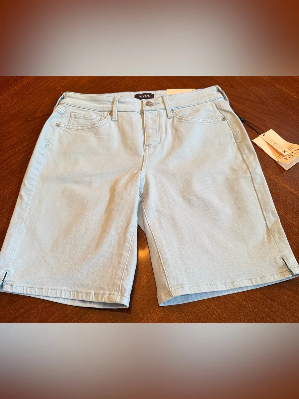 NYDJ Shorts (Ella) side Slit Shorts in Light Blue ** New With Tags** Size - 4