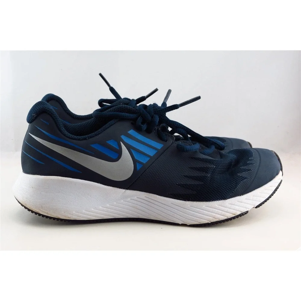 Nike welcome shoe