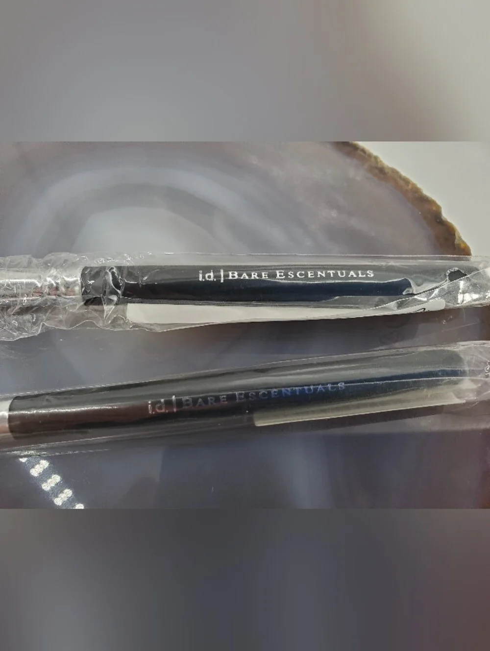 LOT of 2 bare Escentuals Contour Shadow Brush New in original plastic packaging