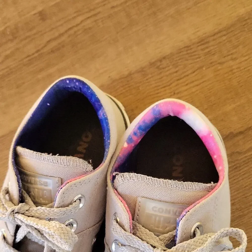 Converse these star sneakers