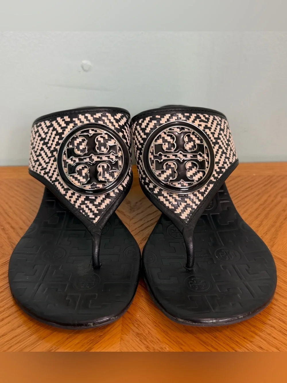 Tory Burch good pre